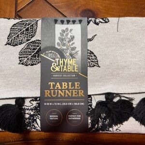 Tyme & Table Table Runner